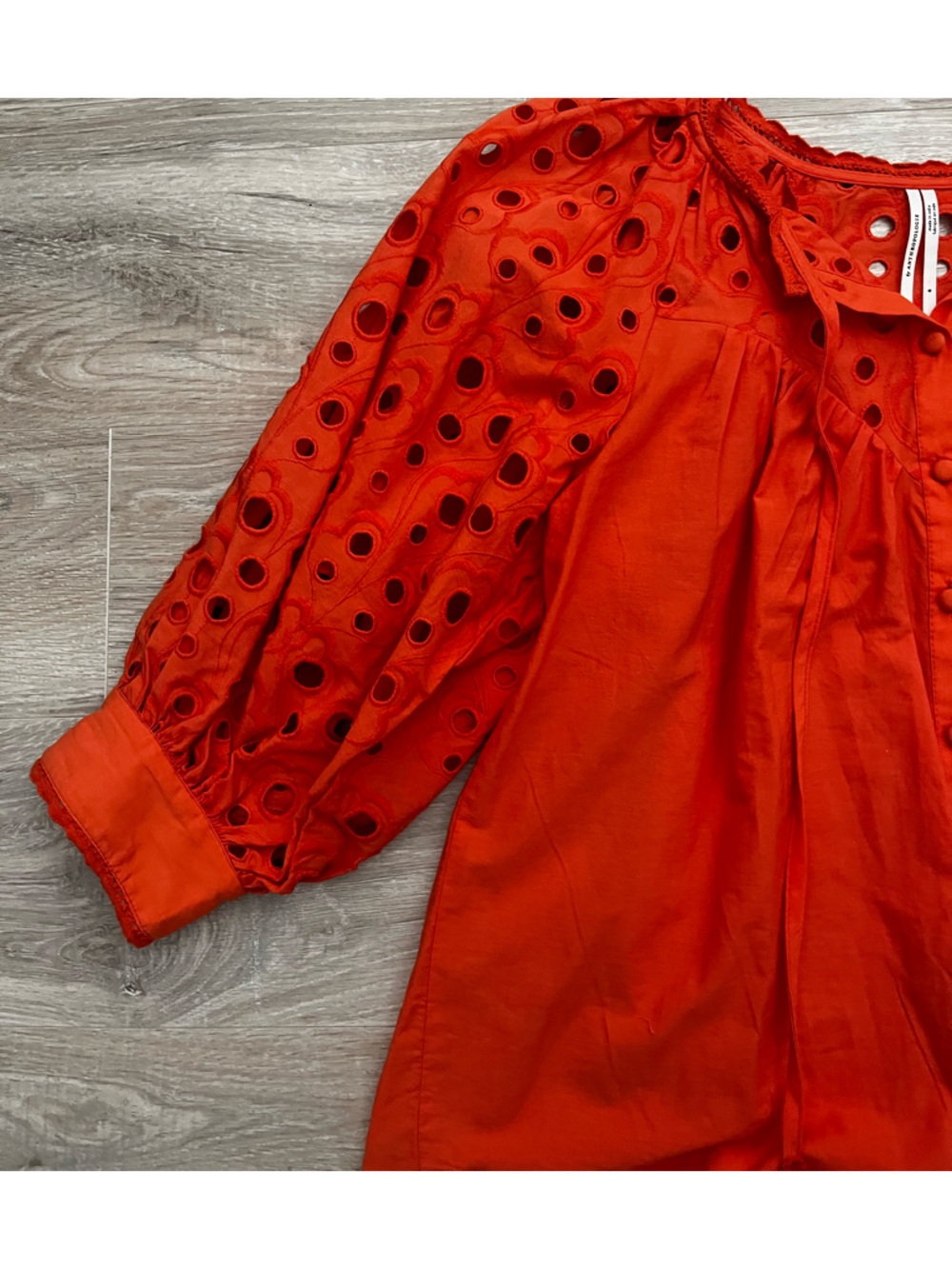 Anthropologie Women’s Chantal Orange Red Eyelet Puff-Sleeve Button Blouse Small - Picture 7 of 12